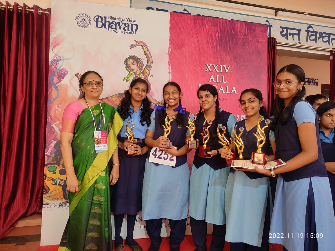 BHAVANS FEST - FIRST PRIZE IN GROUP SONG